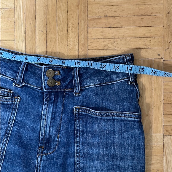 Anthropologie x Pilcro The Wanderer Mid-Blue Oversized Relaxed-Leg Jeans - Picture 13 of 15